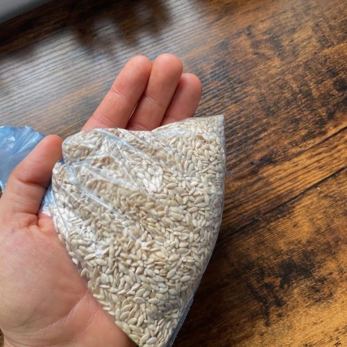 La récolte de Pierre prête pour l’envoi au Service Solidarité